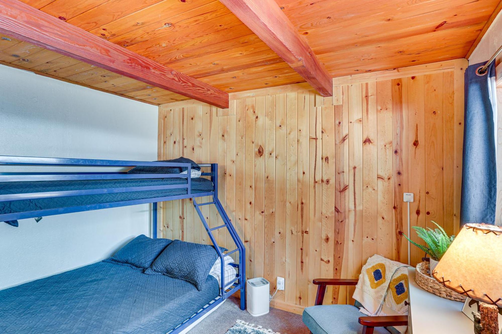 Big Bear Lake Cabin About 1 Mi To Snow Summitandbig Bear Vila Exterior foto
