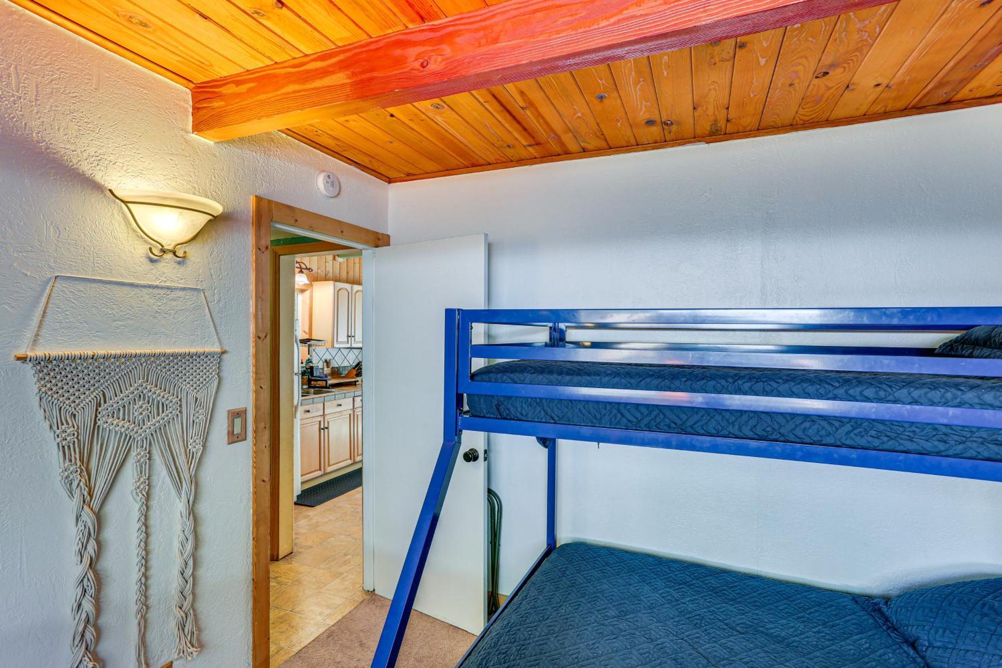 Big Bear Lake Cabin About 1 Mi To Snow Summitandbig Bear Vila Exterior foto